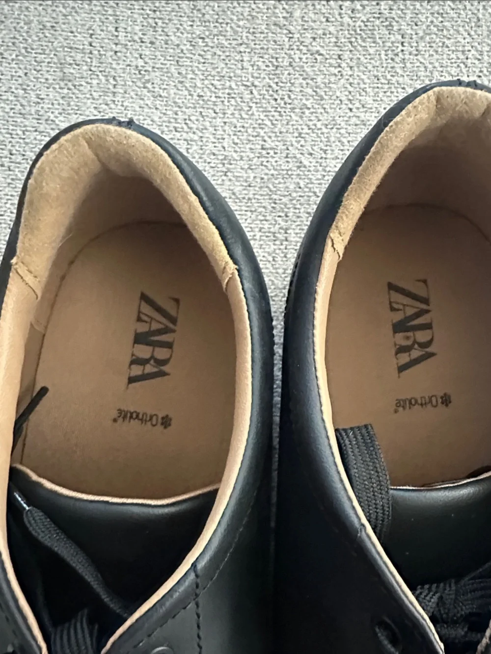 Zara Black Leather Low-Top Sneakers with White Sole